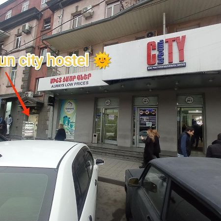 Sun City Hostel Jerevan Eksteriør billede