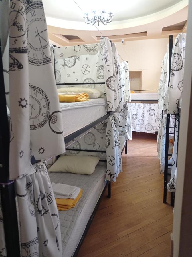 Sun City Hostel Jerevan Eksteriør billede