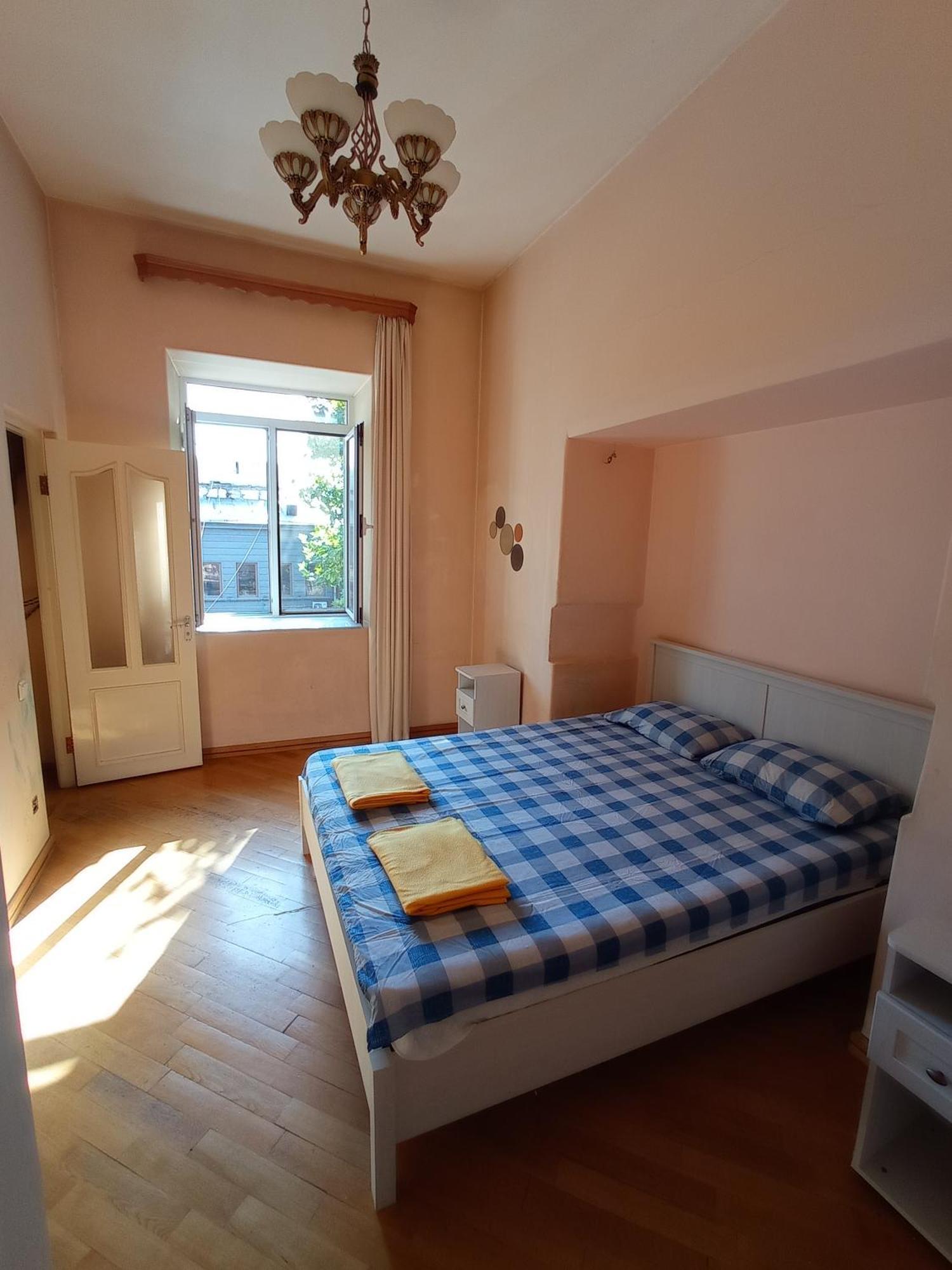 Sun City Hostel Jerevan Eksteriør billede