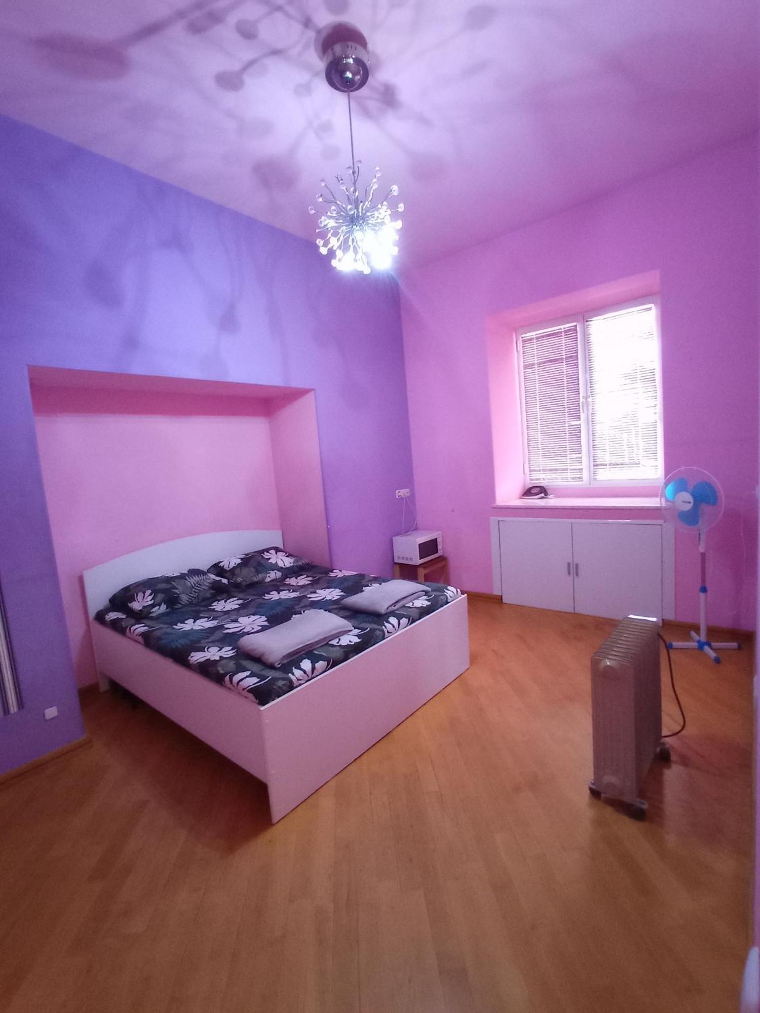 Sun City Hostel Jerevan Eksteriør billede